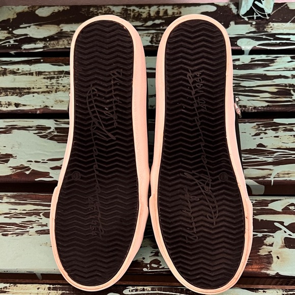 Vintage Havana Black and Cream High-Top Sneakers - Picture 7 of 7